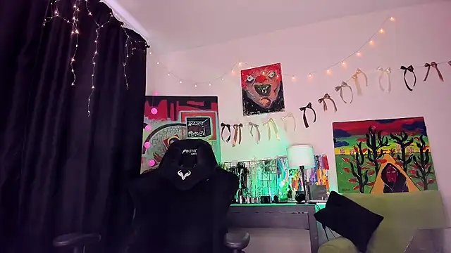 Felicia_Bri webcam