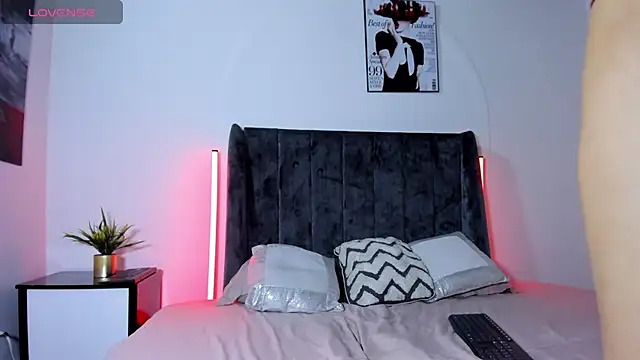 cloy_areo - Cloy_Areo's free webcam - UK Sex Cams