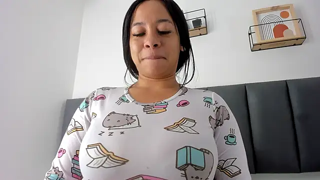 MaraOwen_ webcam