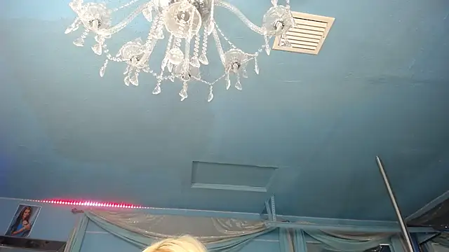 ADRIANNA_FOX webcam