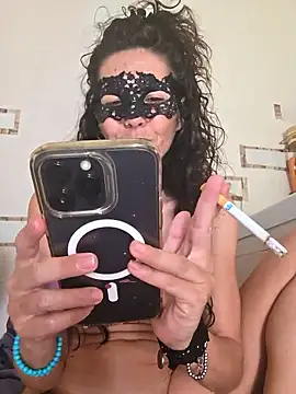 EmySkinny85 webcam