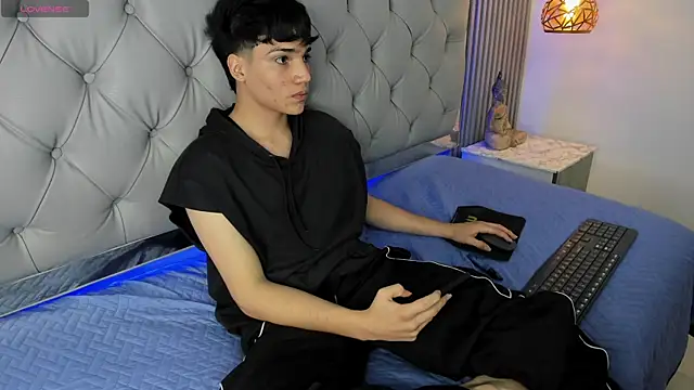 SamBlack_ webcam
