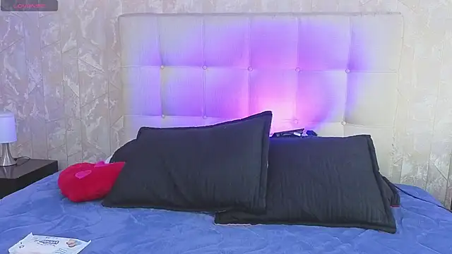 _sharlotte777 webcam