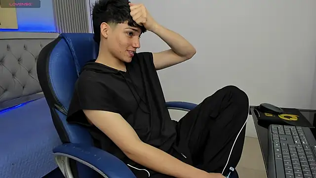 SamBlack_ webcam