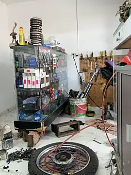 Paul22cm- live sex cam