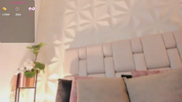 scarlettadams__ - Scarlettadams__'s free webcam - UK Sex Cams