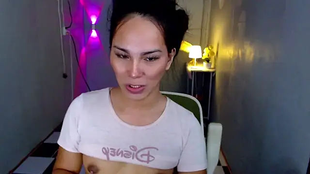 SanyaGirlx webcam