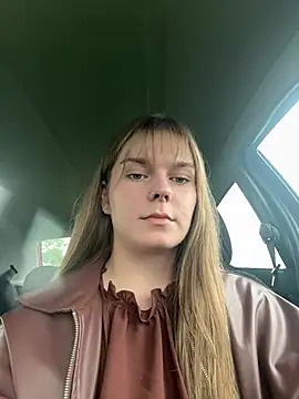 LisaFreierxx webcam