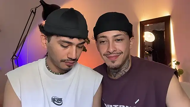 Noah_and_Steven webcam