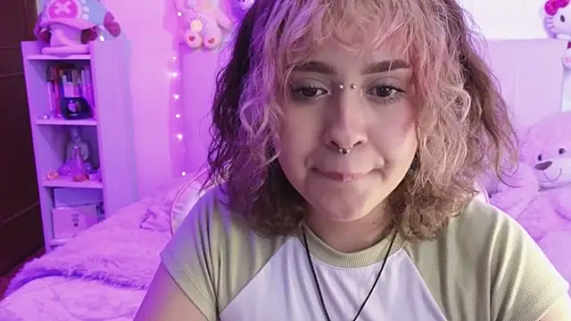 NekoWaifu webcam