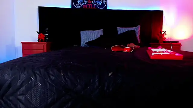 Alisse_Moore webcam