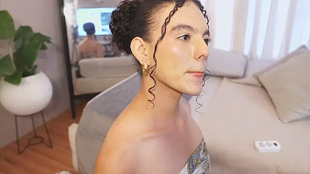 Luxa_Velvet webcam
