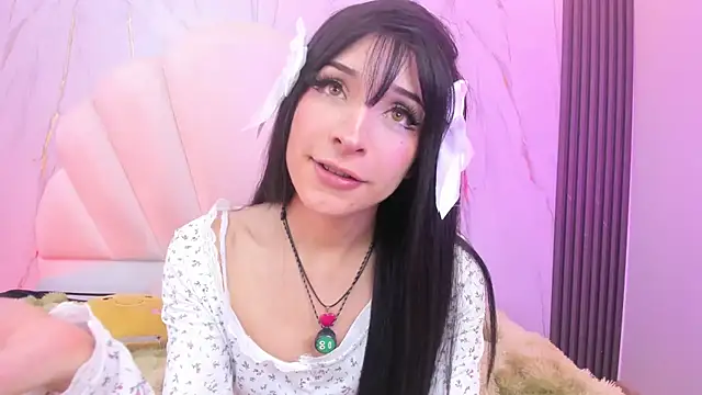 aliicewonderland_ (T teen) - Play with balls + Show Soft dick