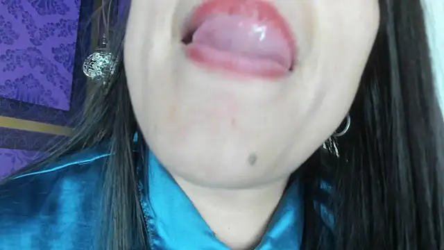 Scarlett_Barnes webcam