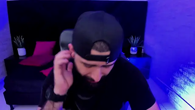 jhon_bear03 - Jhon_bear03's free webcam - UK Sex Cams