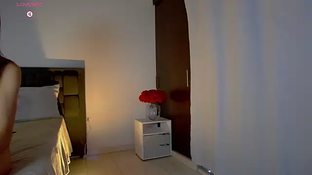 AlanaSofiia webcam