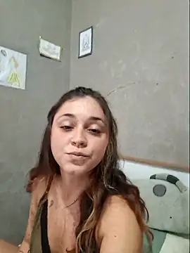 luuhcat09 webcam
