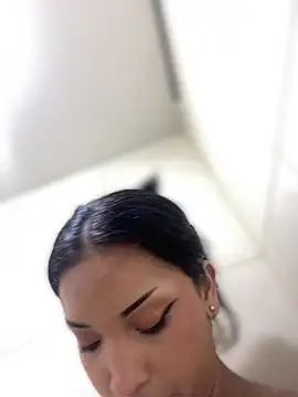 baby_lizy webcam