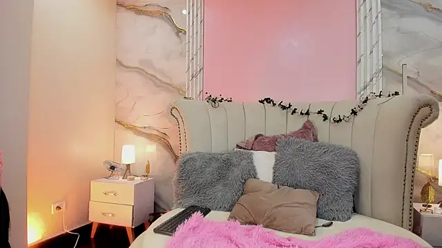 EmmaStonns webcam