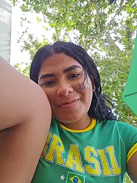 Laura_Maverick webcam