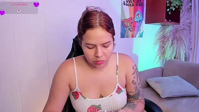 GiannaSpice_ webcam