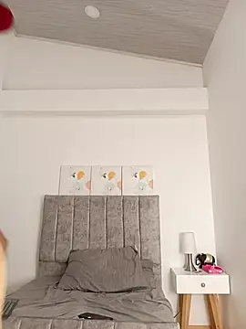 Dante_Knox webcam