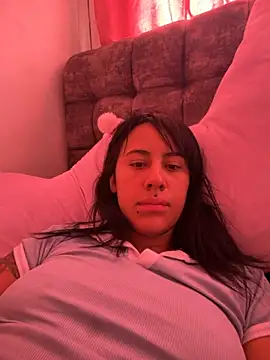 Maddyhoward_ webcam