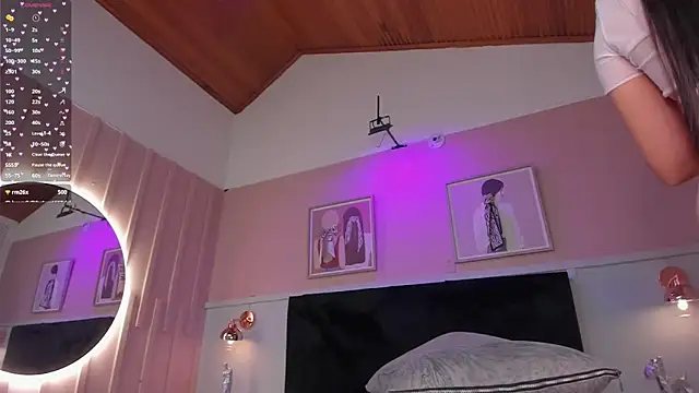elodie_walker webcam