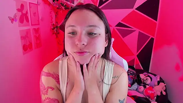 little_emma0 webcam