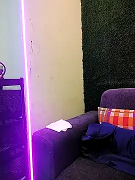 LoveLy-Soneya webcam