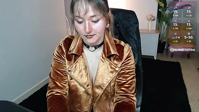 Crystal-dreamt webcam