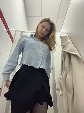 MaryHiggins webcam