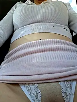 BeautifulMeFire23 webcam