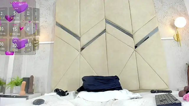 LiaVelez webcam