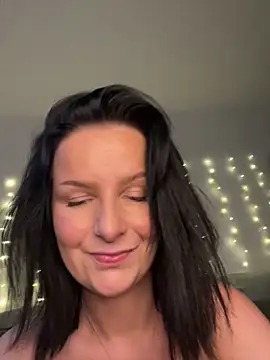 Off__Melonenmandy webcam