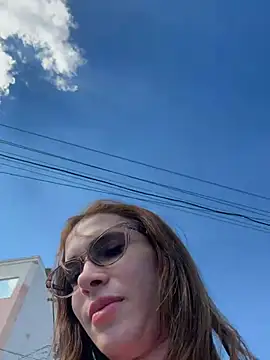 Irresistible24 webcam