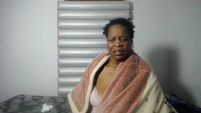 JoycyQueen webcam