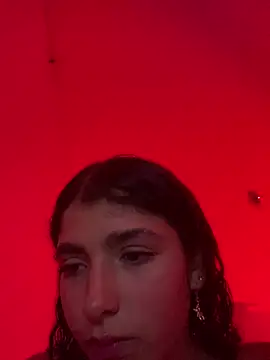 Linda-323 webcam