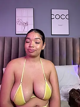 LilyFoox webcam
