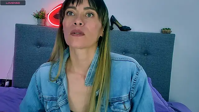 Lorena_sweet33 webcam