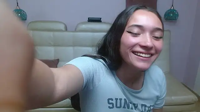 Marianne_Cam webcam