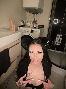  JudithPrice chat room