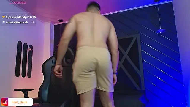 Liam_Kleiin webcam