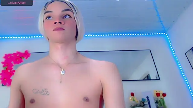 Karla_hot777 webcam