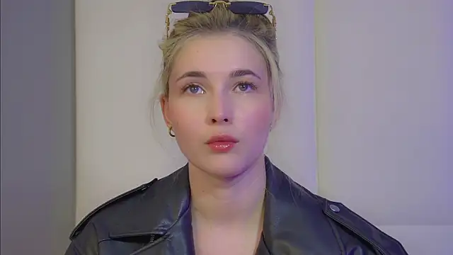 VanessaCelesti webcam