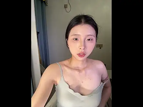 Y--F--LOVE webcam