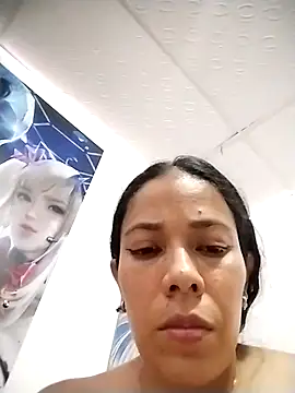 Bootycallhot webcam