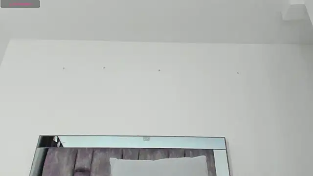 alyssia_ocean webcam