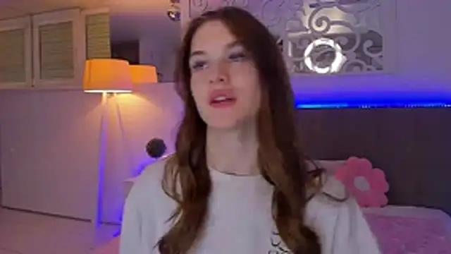 LuisaClover webcam