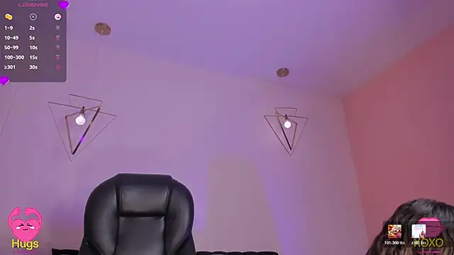 LisaFlowers_ webcam